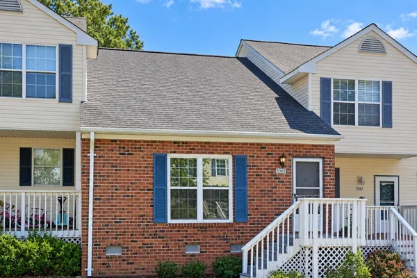 5365 GARDNER CT