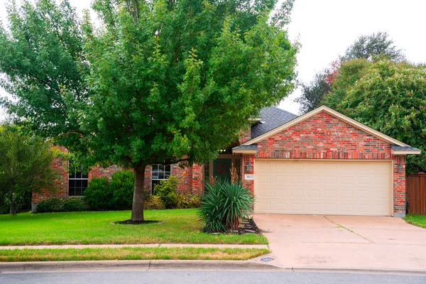 903 AMBROSE DR