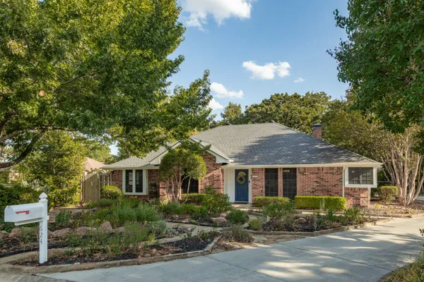 624 ARBOR CT
