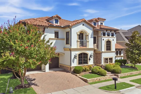 5757 BERNAY LN