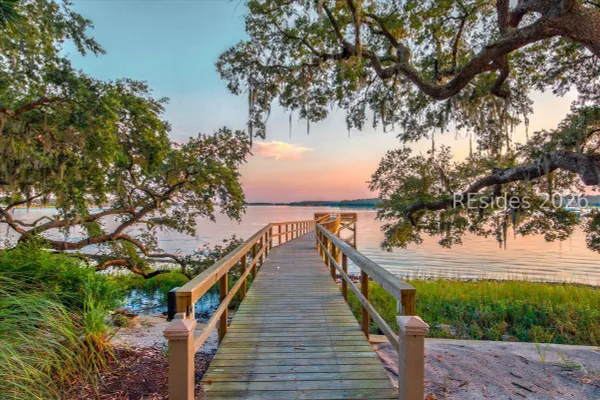 71 SKULL CREEK DR 102A