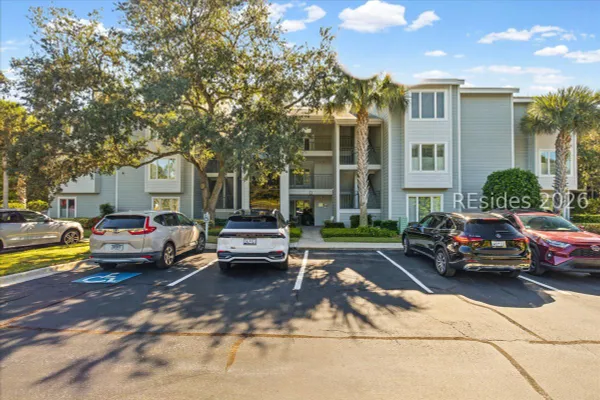71 SKULL CREEK DR 102A