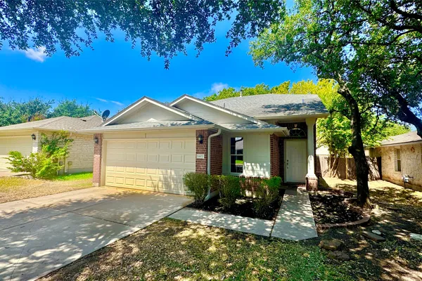 1402 MOLSON LAKE DR