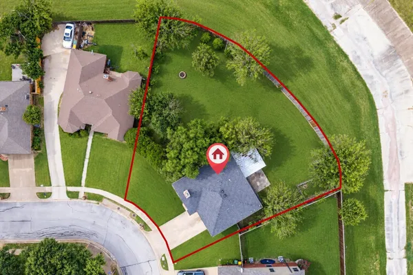 7217 MCCOY DR