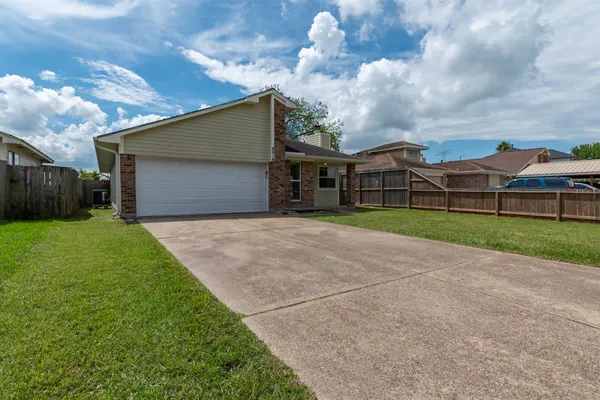 4814 BIG REEF DR