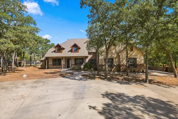 514 OAK HILLS DR