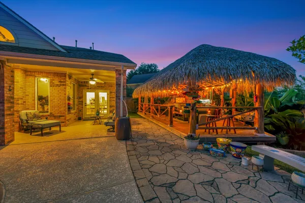 322 MARINA OAKS CT