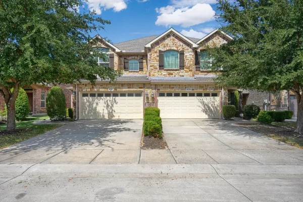 878 MERINO DR