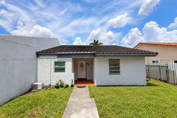 24 NW 109TH CT C