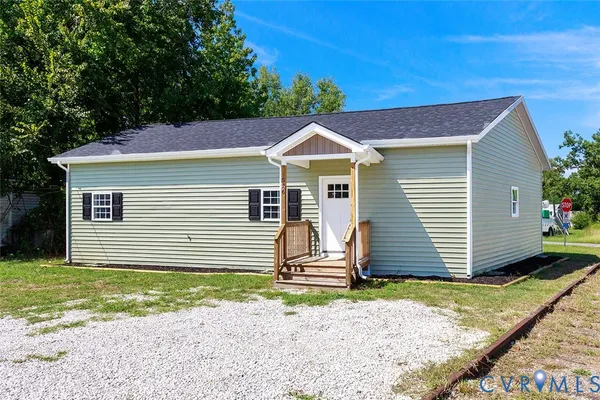 526 W MAIN ST