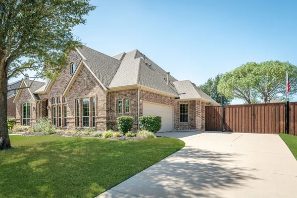 441 WILDWOOD DR