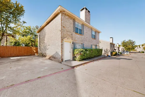 132 GRAYSTONE PL