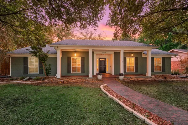 12450 WOOD MANOR CIR
