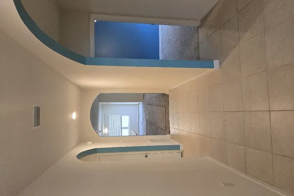 559 W RUNYON LOOP