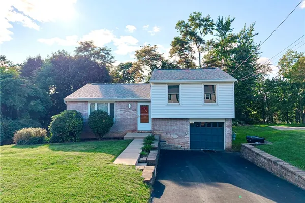 160 RIVERCREST DR