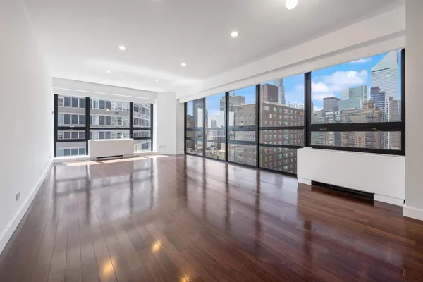 415 E 54TH ST 25C