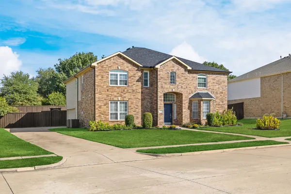 239 GLEN RIDGE DR