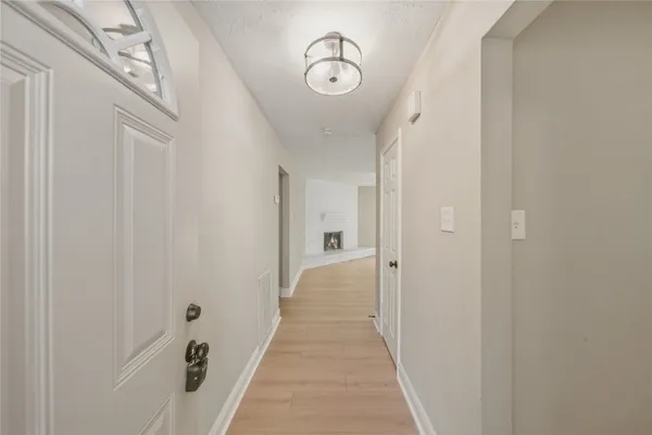 6523 LA VIOLETTA DR