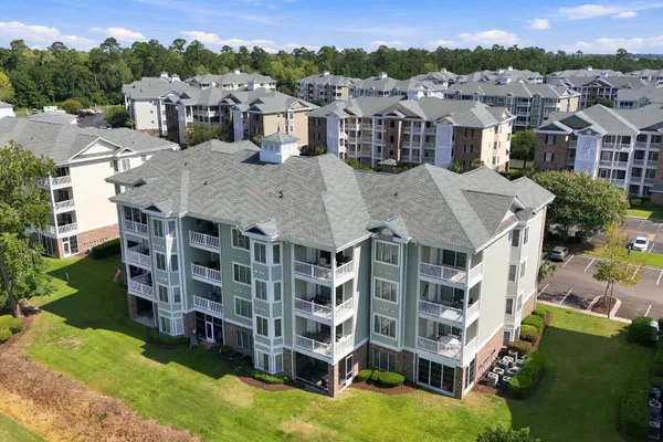 4882 LUSTER LEAF CIR 105