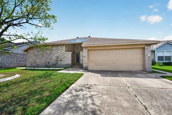 8322 CARMELWOOD LN