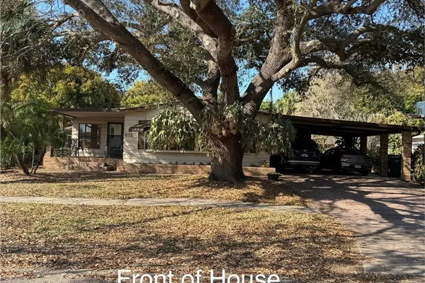 613 SABAL AVE