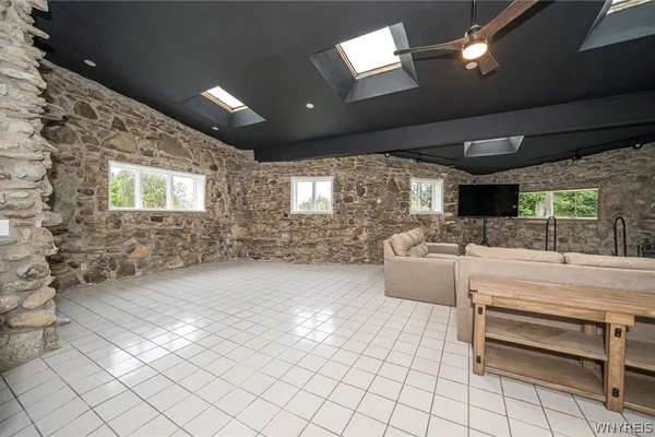 12510 PINE VALLEY RD