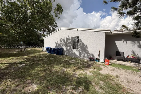 3814 NW 213TH ST