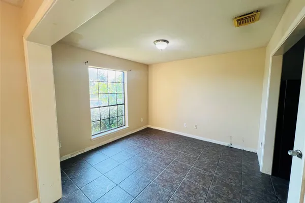 3415 LANTERN BAY LN