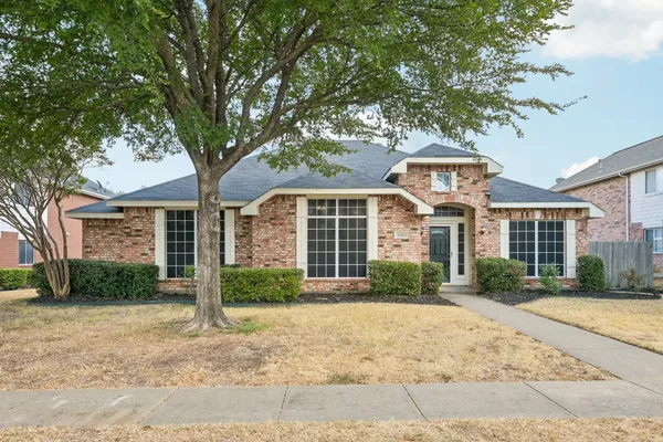 1532 HOLVECK DR