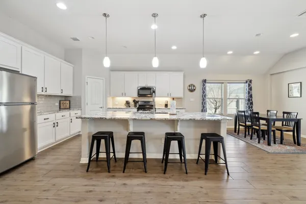 20217 GREAT EGRET LN