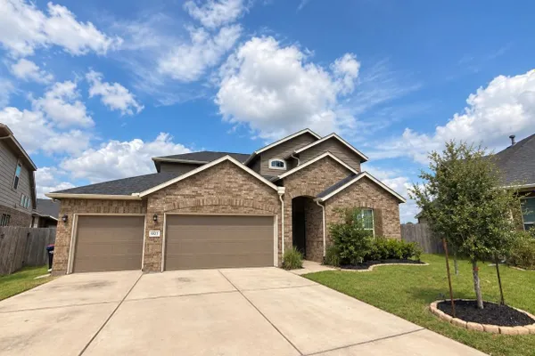 8823 SANDHILL CRANE RD
