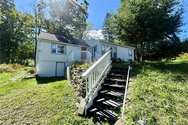 215 KING RD