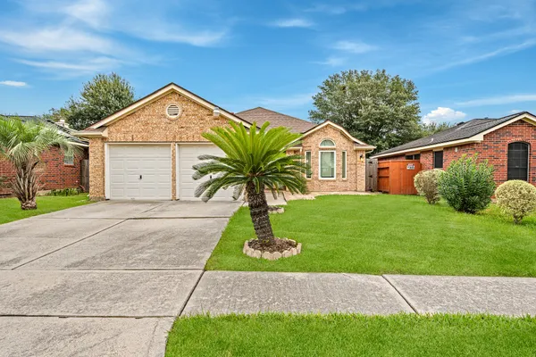 5010 E NEWPARK DR