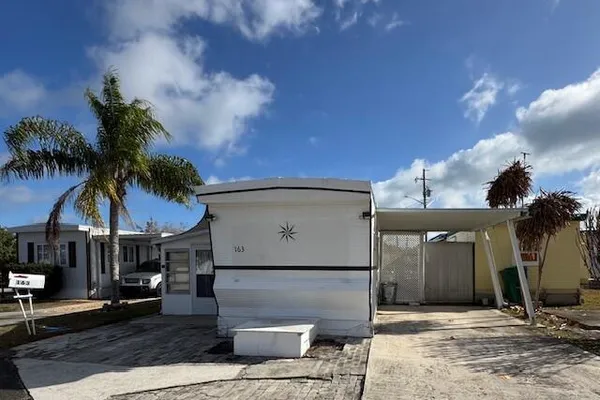 2023 ST LUCIE BLVD 163