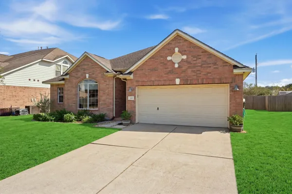 222 MEADOWHILL LN