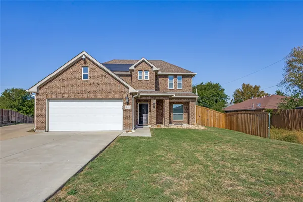 240 TEAKWOOD DR