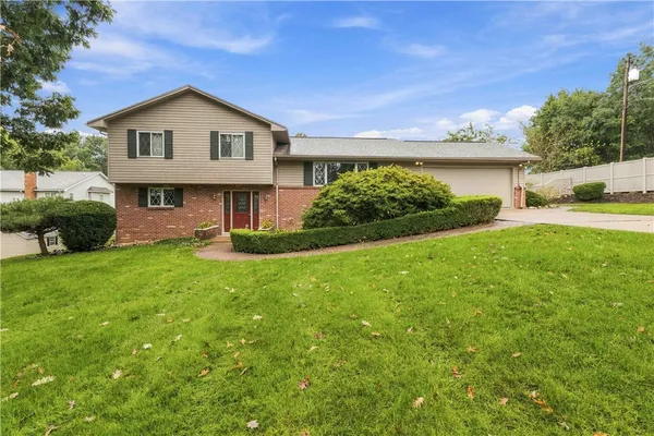 801 WILLIAMS AVE