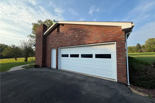 1163 HERMINIE W NEWTON RD