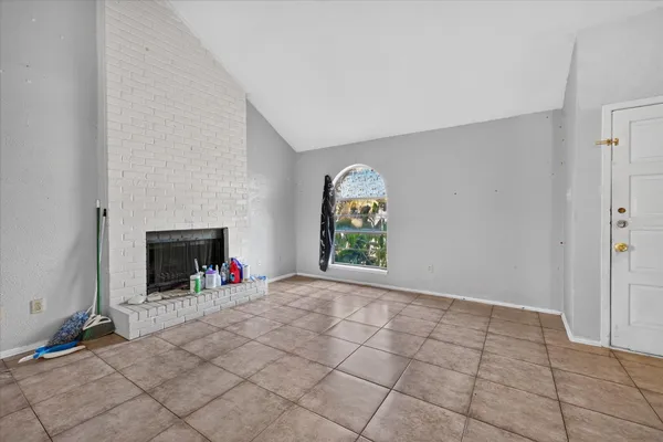 2314 PLACID DR