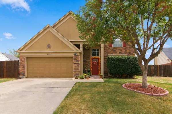 6808 QUAIL MEADOW DR