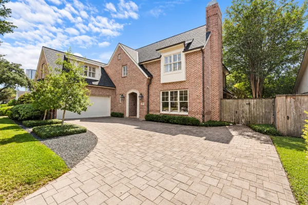 6155 CEDAR CREEK DR