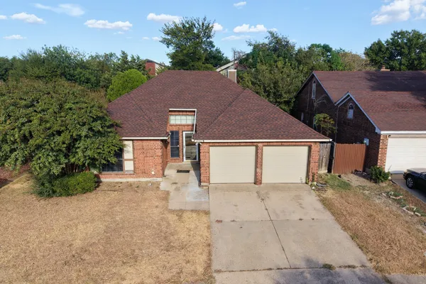 6936 CEDAR KNOLL DR