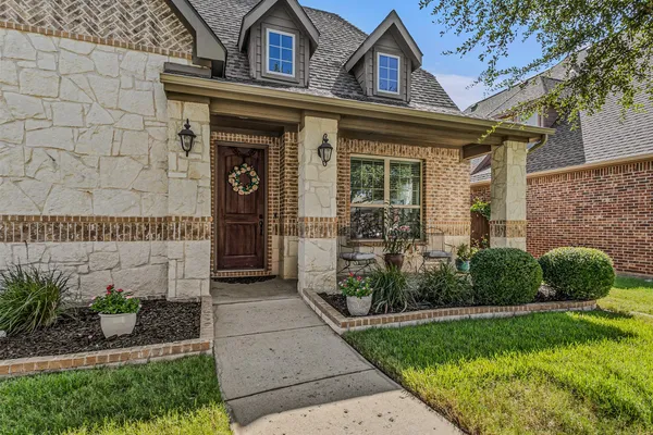 1314 OAK HILL LN