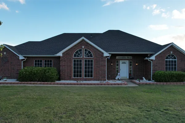 11990 HILL COUNTRY CIR