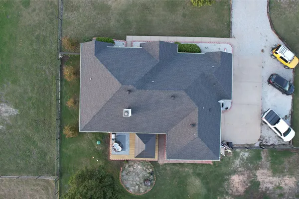 11990 HILL COUNTRY CIR