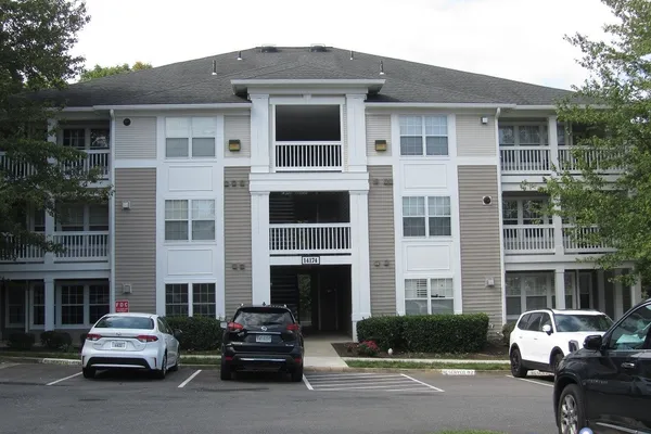 14174 CUDDY LOOP 101