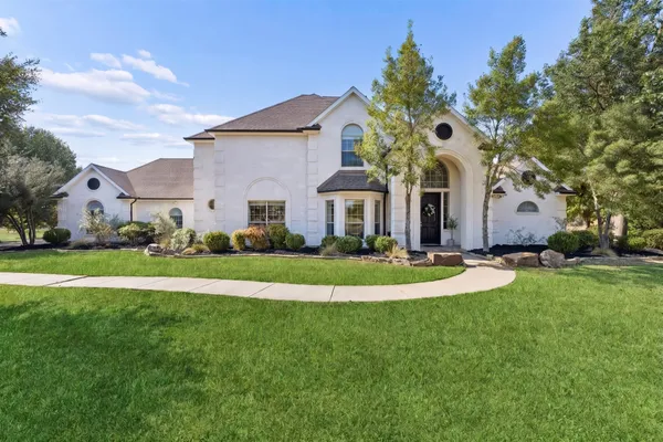 560 PALOMINO DR