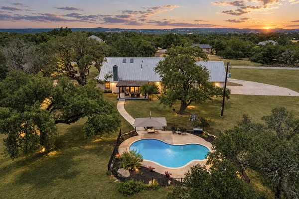 400 OAK SPRINGS DR