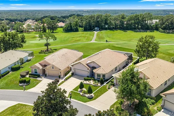 512 W DOERR PATH