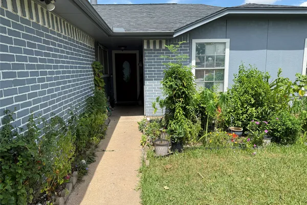 16718 SINALOA DR